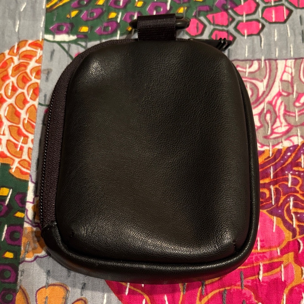 Tumi Modular Accessory Pouch - Picture 3 of 6